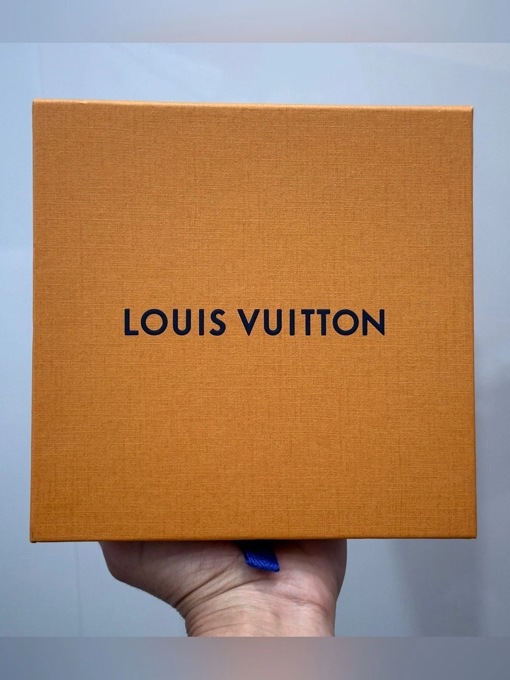 LOUIS VUITTON SIGNATURE ORANGE PAPER EMPTY WALLET BOX. PRE-OWNED. - Picture 6 of 12